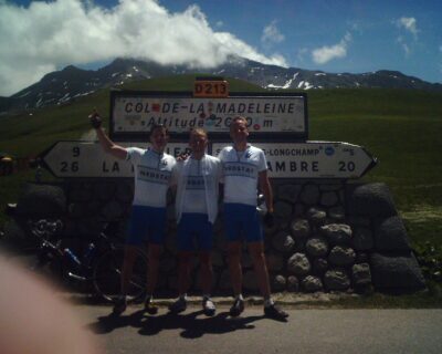 de top 3 op de col de la Madeleine